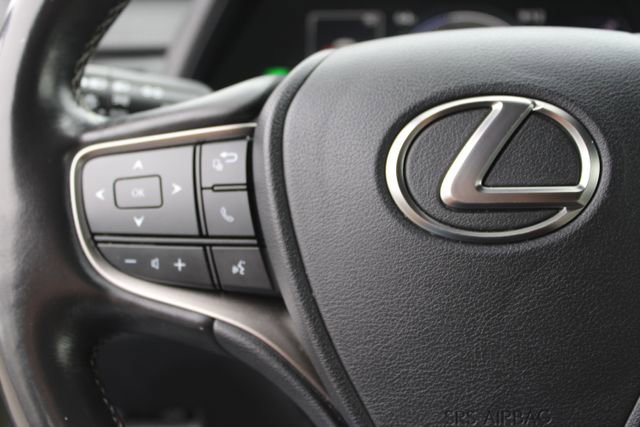 Used 2020 Lexus UX 250h w/ Premium Package AWD/4WD image 20