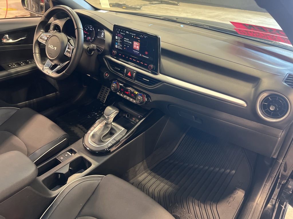 Certified 2024 Kia Forte GT-Line w/ GT-Line Premium Package image 21