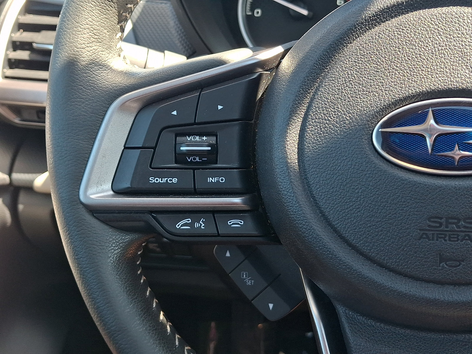 Certified 2024 Subaru Forester Limited AWD/4WD image 23