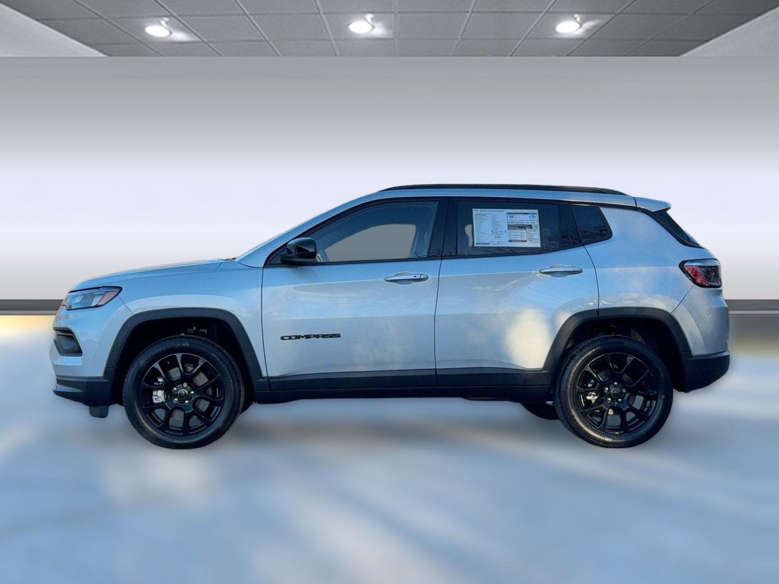 New 2026 Jeep Compass Latitude image 2