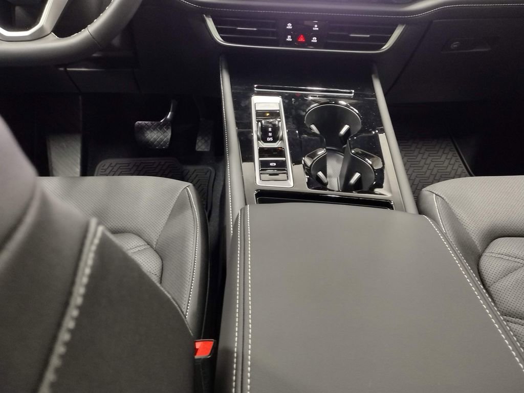 New 2026 Volkswagen Atlas SE image 42