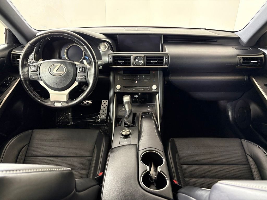 Used 2020 Lexus IS 350 F Sport w/ F Sport Package RWD image 41