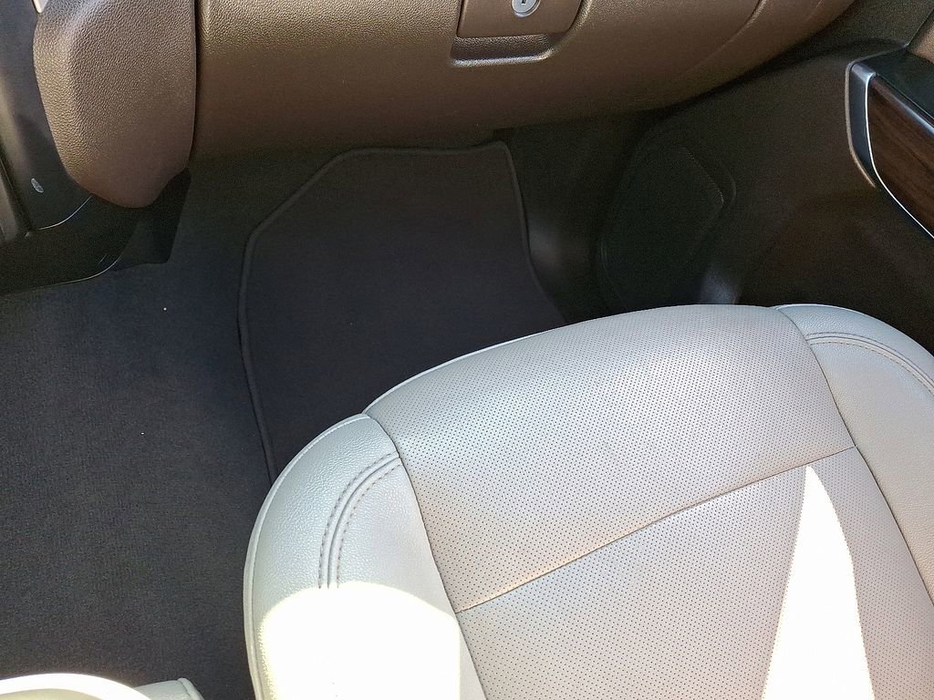 Used 2021 GMC Sierra 1500 SLT image 32