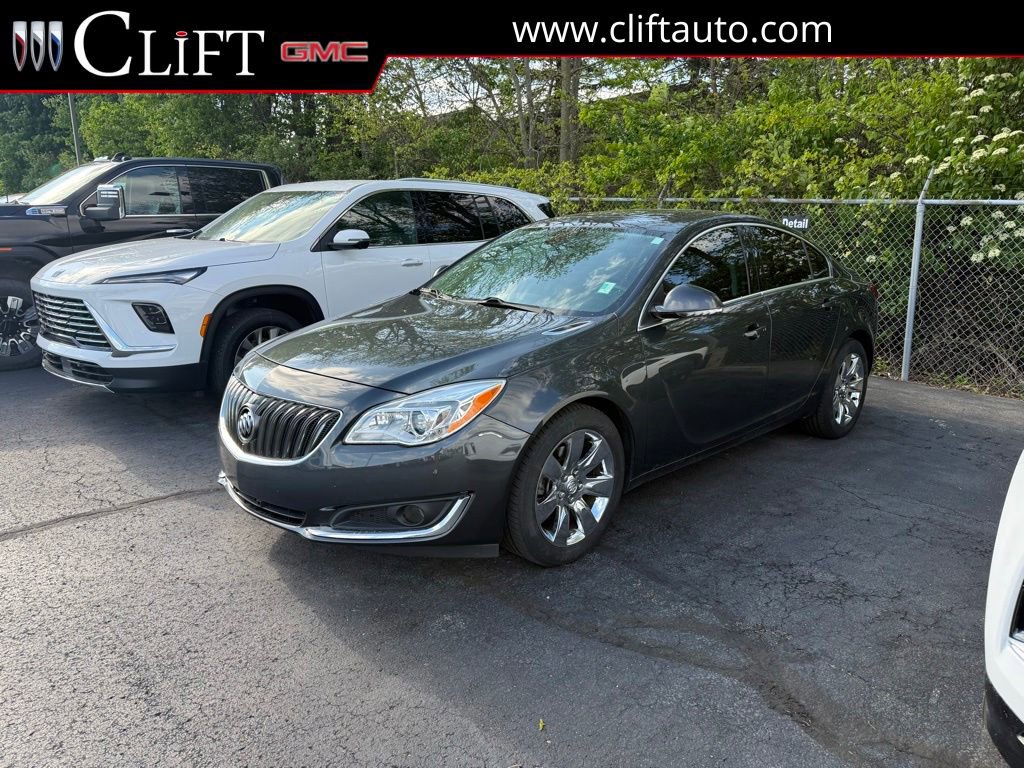 Used 2017 Buick Regal Premium FWD image 1
