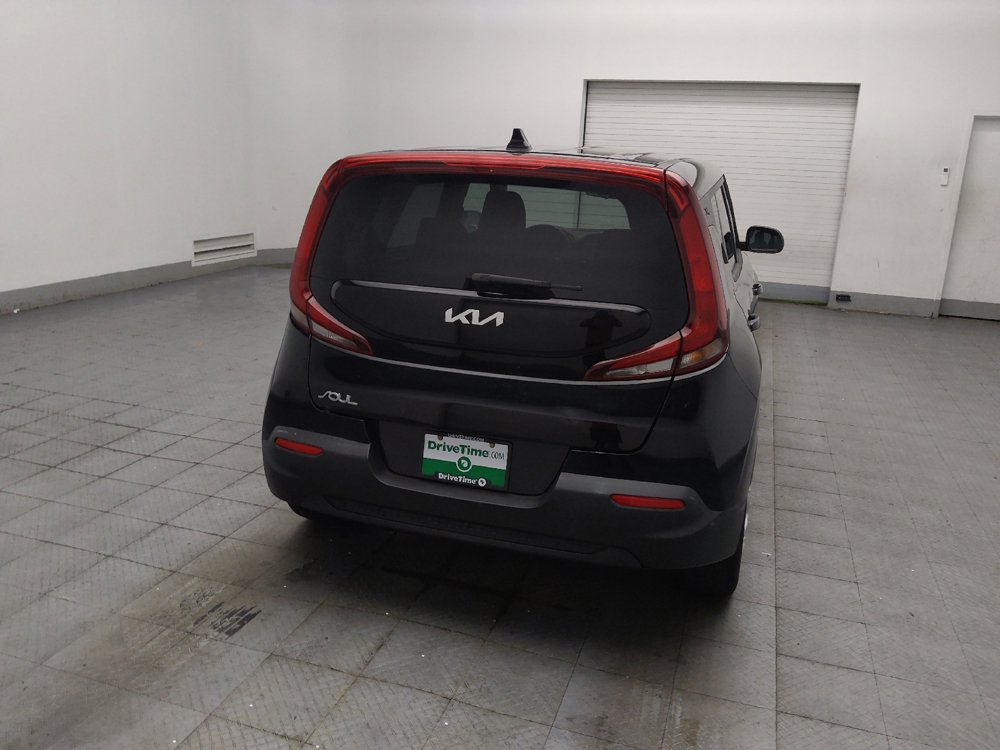 Used 2022 Kia Soul LX FWD image 7