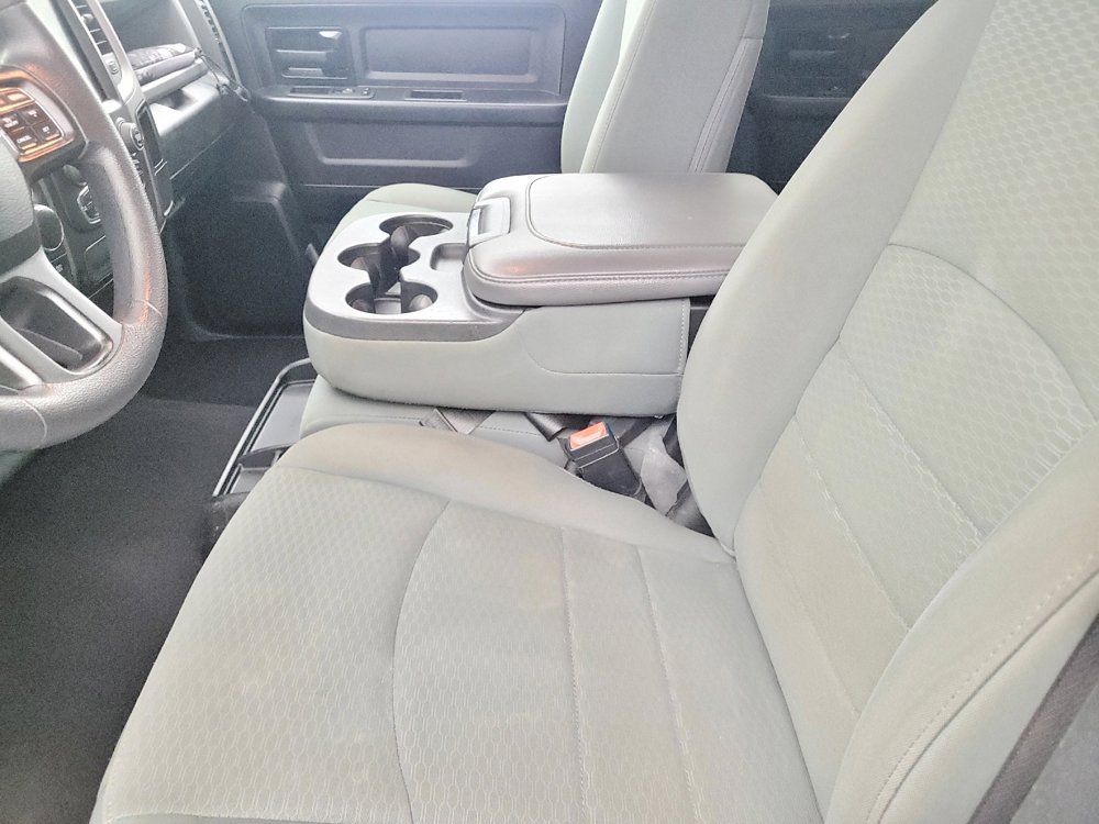 Used 2020 RAM 1500 Tradesman w/ Tradesman SXT Package image 17