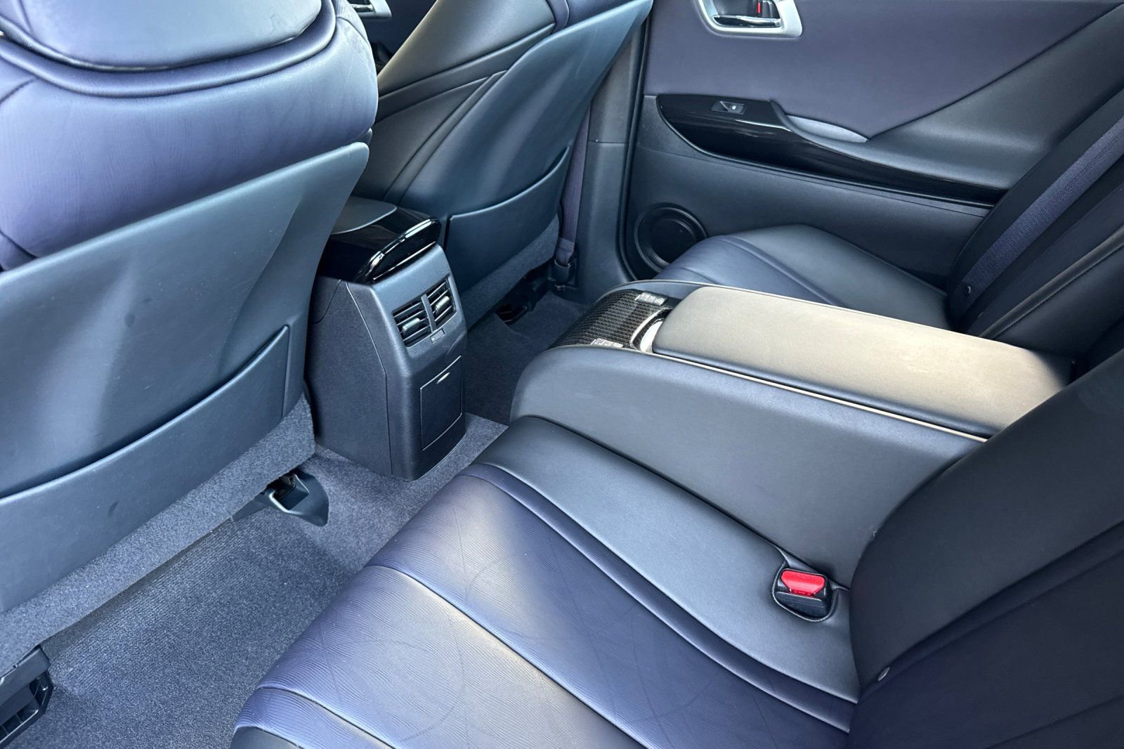 Certified 2019 Toyota Mirai image 15