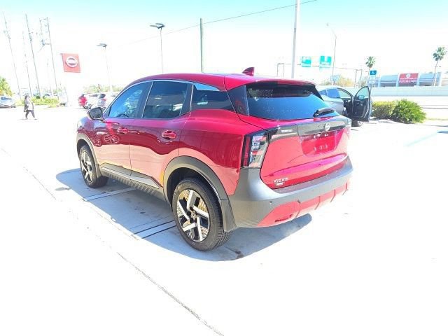 Used 2025 Nissan Kicks SV image 7