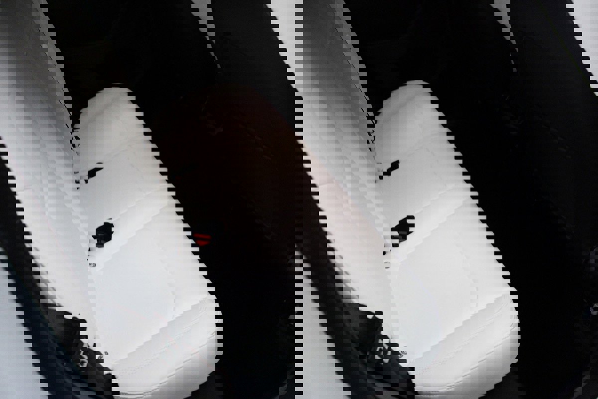 Used 2022 Tesla Model Y Long Range image 17