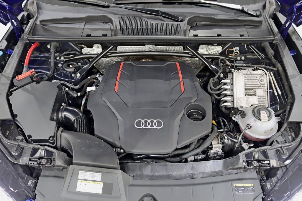 Used 2023 Audi SQ5 Prestige w/ Prestige Package AWD/4WD image 43