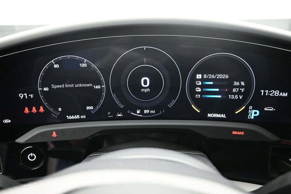 Certified 2023 Porsche Taycan 4 Cross Turismo AWD/4WD image 13