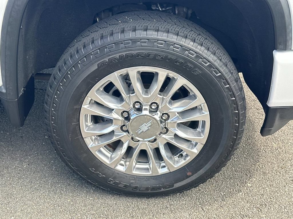 Used 2020 Chevrolet Silverado 2500 High Country AWD/4WD image 6