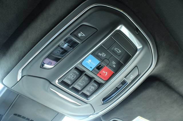 Used 2024 Jeep Wagoneer Launch Edition AWD/4WD image 25