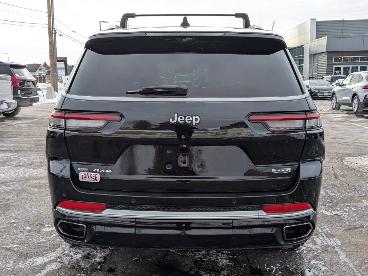 Used 2021 Jeep Grand Cherokee L Summit w/ Advanced Protech Group IV image 5