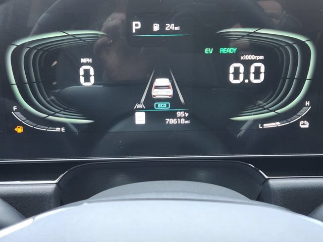 Certified 2024 Kia Niro FWD image 16
