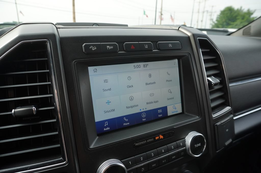 Used 2021 Ford Expedition Limited AWD/4WD image 16