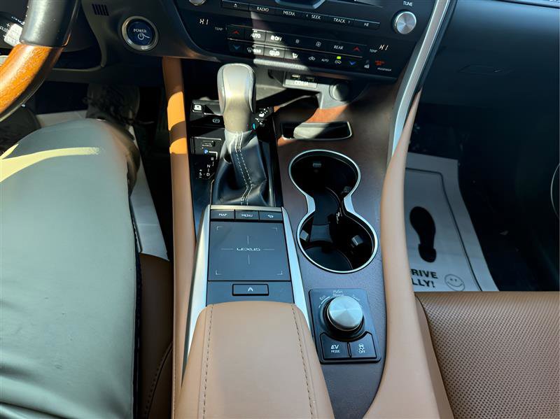 Used 2021 Lexus RX 450hL AWD w/ Premium Package image 16