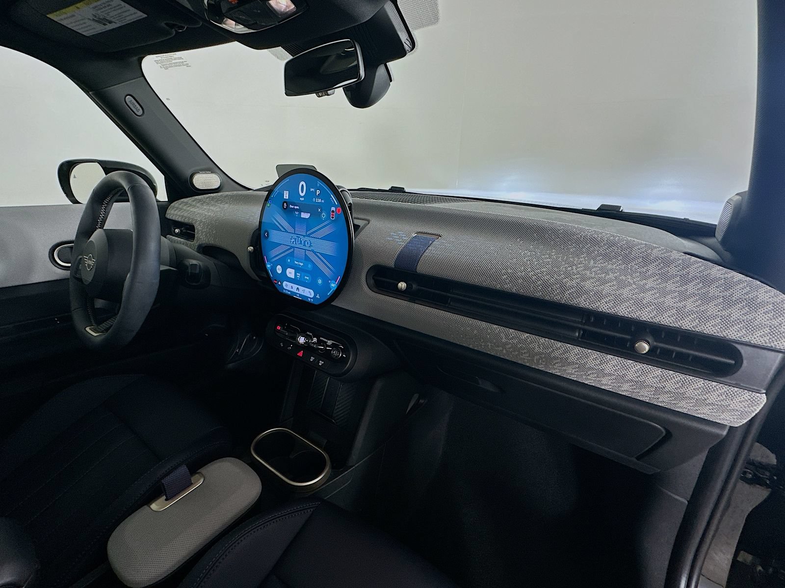Used 2025 MINI Cooper S FWD image 42