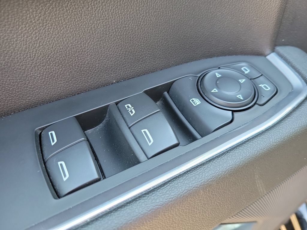 Certified 2023 Chevrolet Silverado 1500 LT AWD/4WD image 18