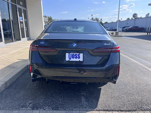 New 2024 BMW i5 M60 w/ Premium Package image 4
