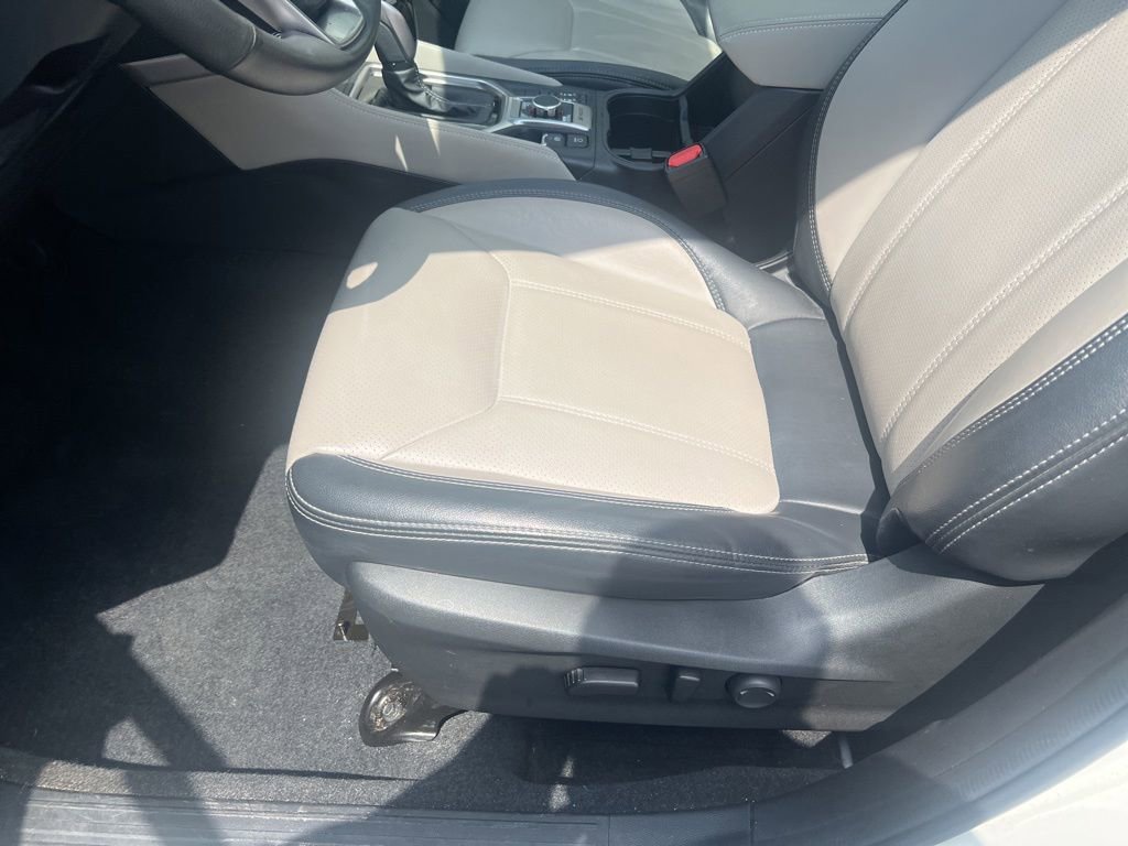 Used 2023 Subaru Forester Limited AWD/4WD image 13