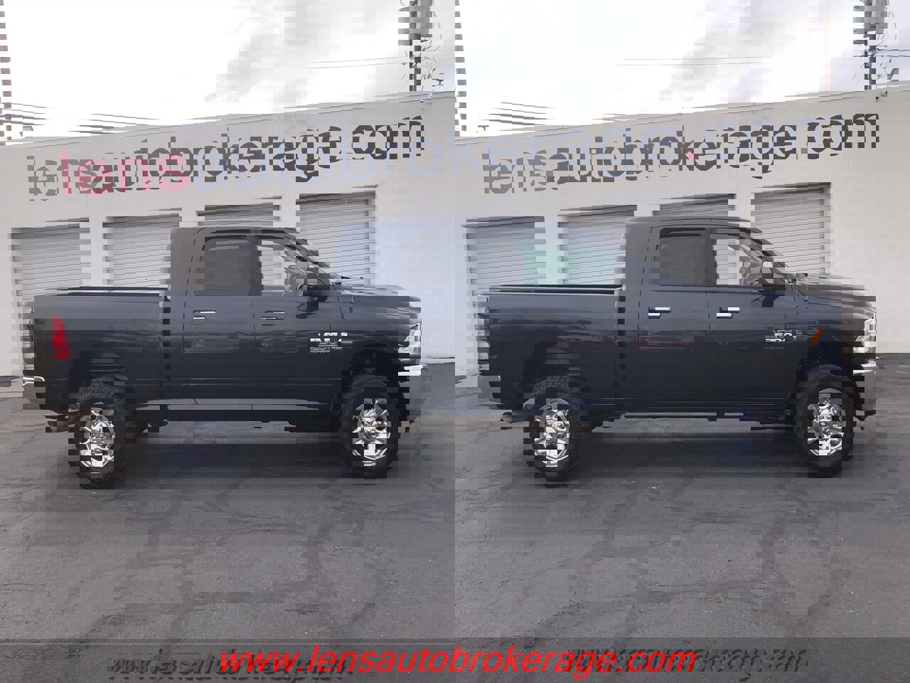 Used 2014 RAM 2500 SLT w/ Luxury Group image 1