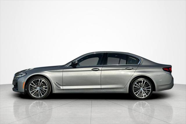 Used 2023 BMW 530i w/ Convenience Package image 2