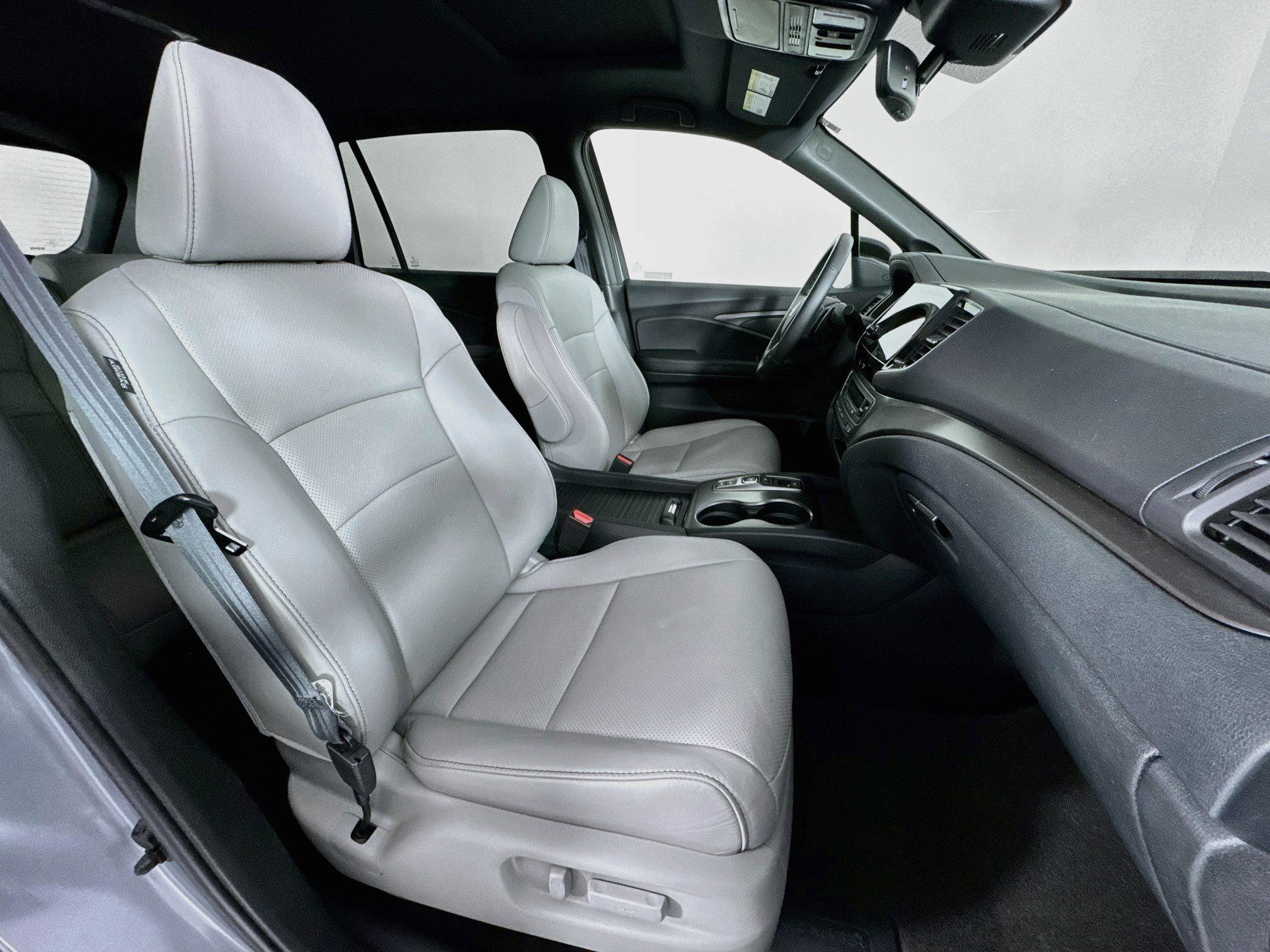 Certified 2023 Honda Passport EX-L image 28