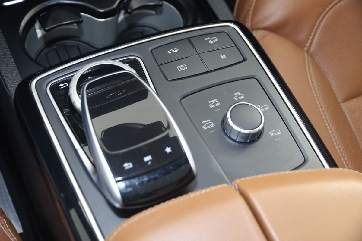 Used 2019 Mercedes-Benz GLS 550 4MATIC w/ Driver Assistance Package image 33