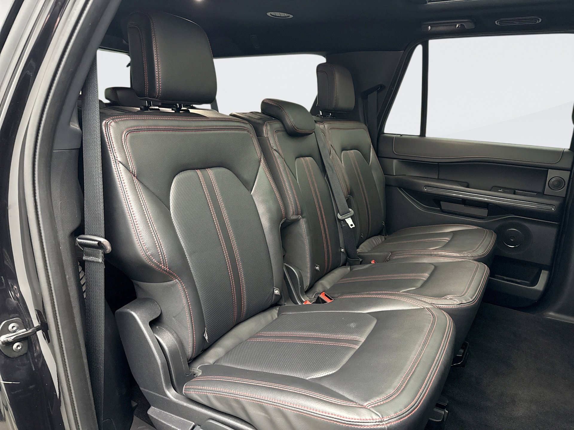 Used 2022 Ford Expedition Max Limited image 19