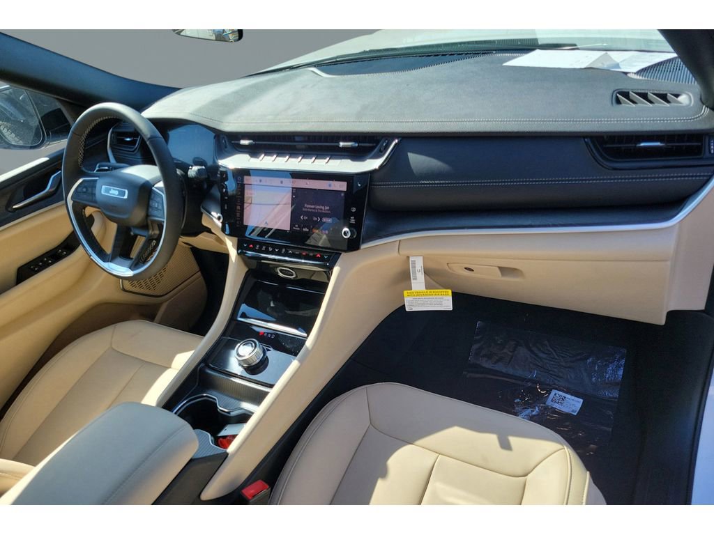 New 2026 Jeep Grand Cherokee Limited RWD image 26