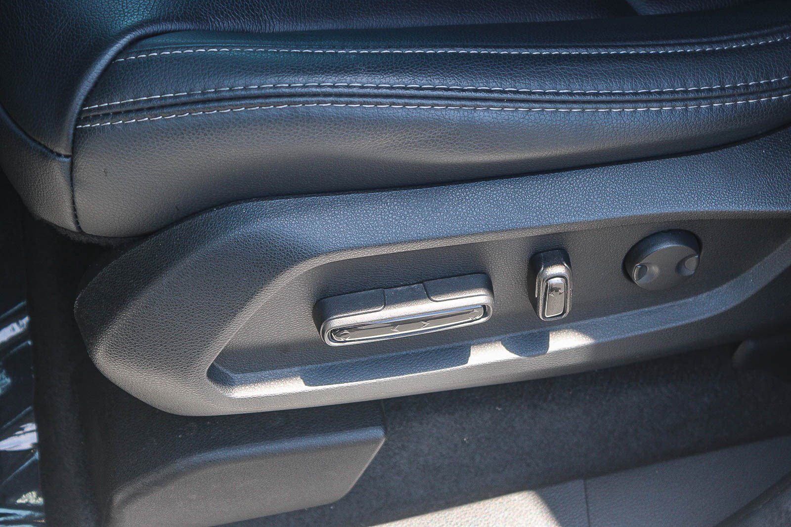 Used 2025 Honda Pilot EX-L image 22