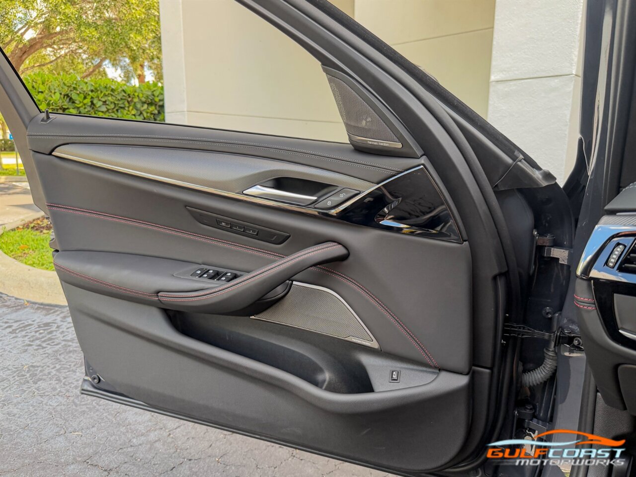 Used 2022 BMW M5 CS AWD/4WD image 22