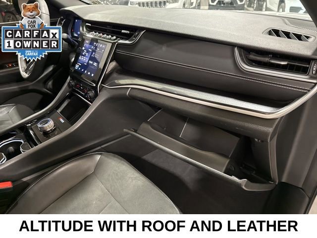 Used 2023 Jeep Grand Cherokee Altitude image 27