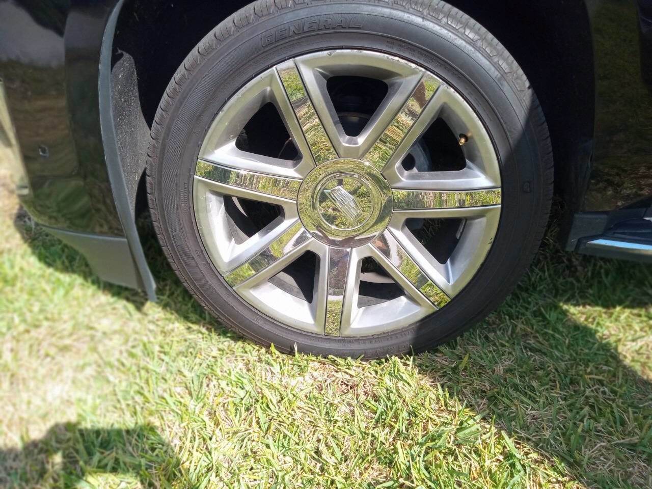 Used 2019 Cadillac Escalade Luxury image 22