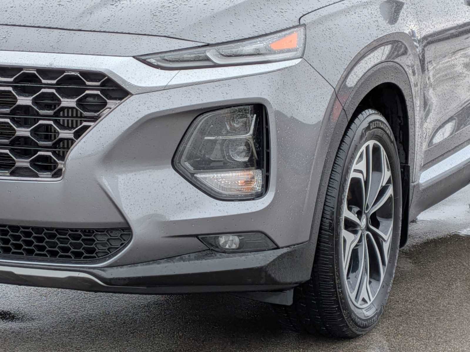 Used 2019 Hyundai Santa Fe AWD image 10