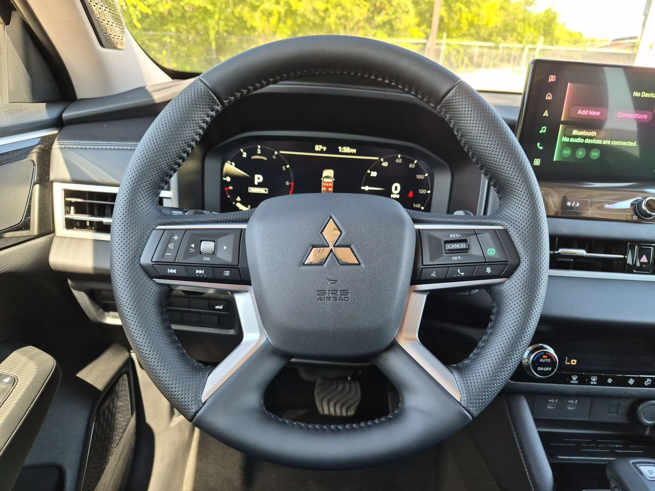 New 2026 Mitsubishi Outlander SE FWD image 20