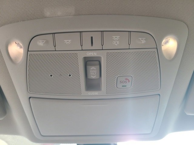 Used 2022 Nissan Maxima Platinum w/ Sport Mat Group image 31