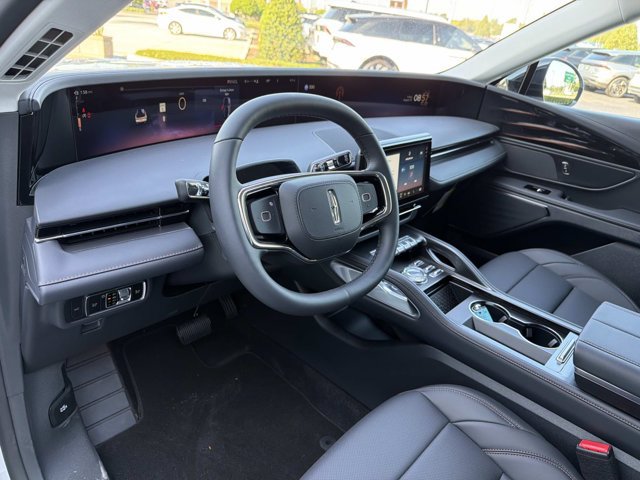 New 2026 Lincoln Nautilus Premier AWD/4WD image 13