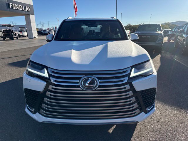 Used 2026 Lexus LX 600 4WD w/ Accessory Package (Z1) image 2