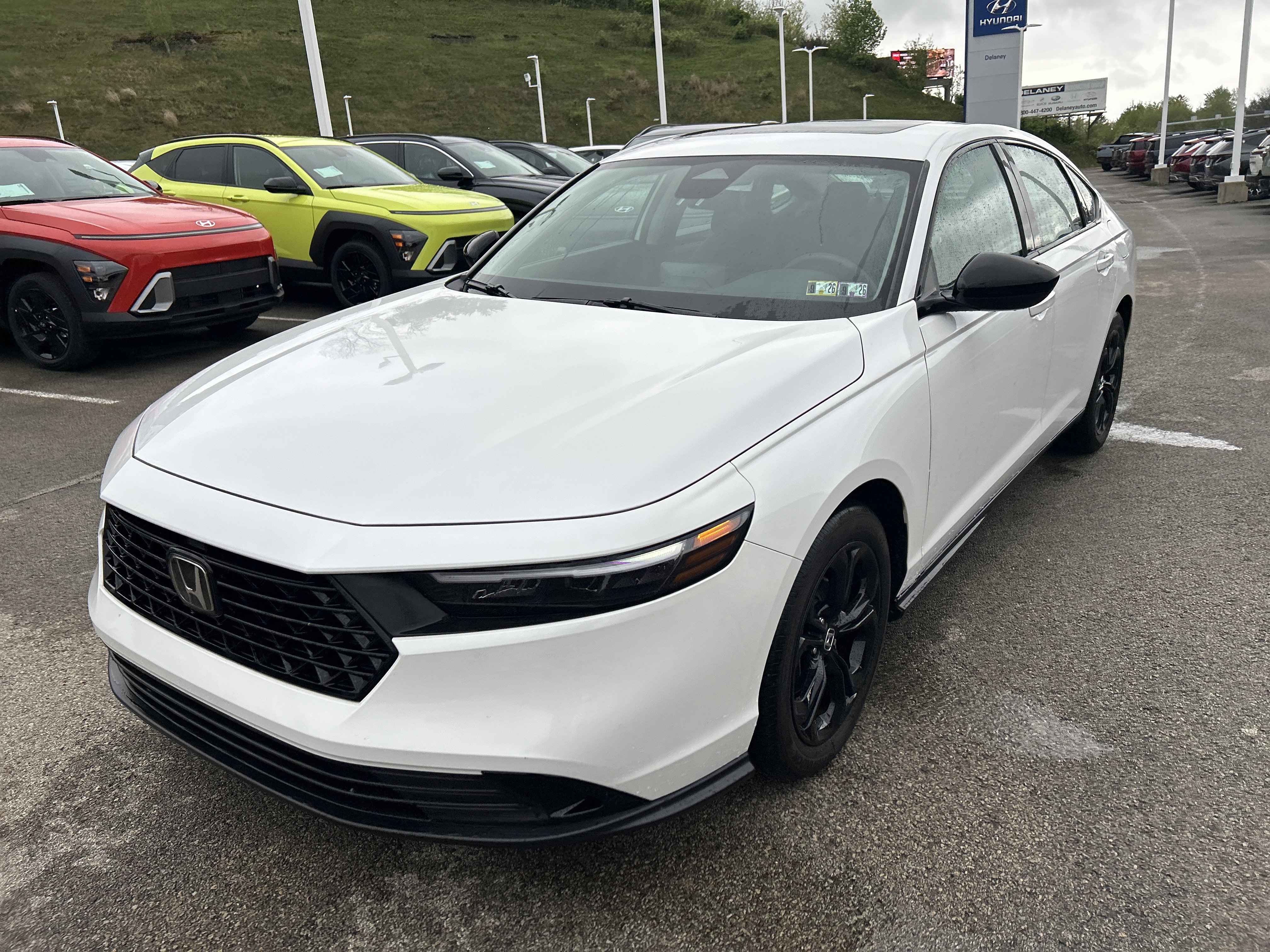 Used 2025 Honda Accord SE image 29