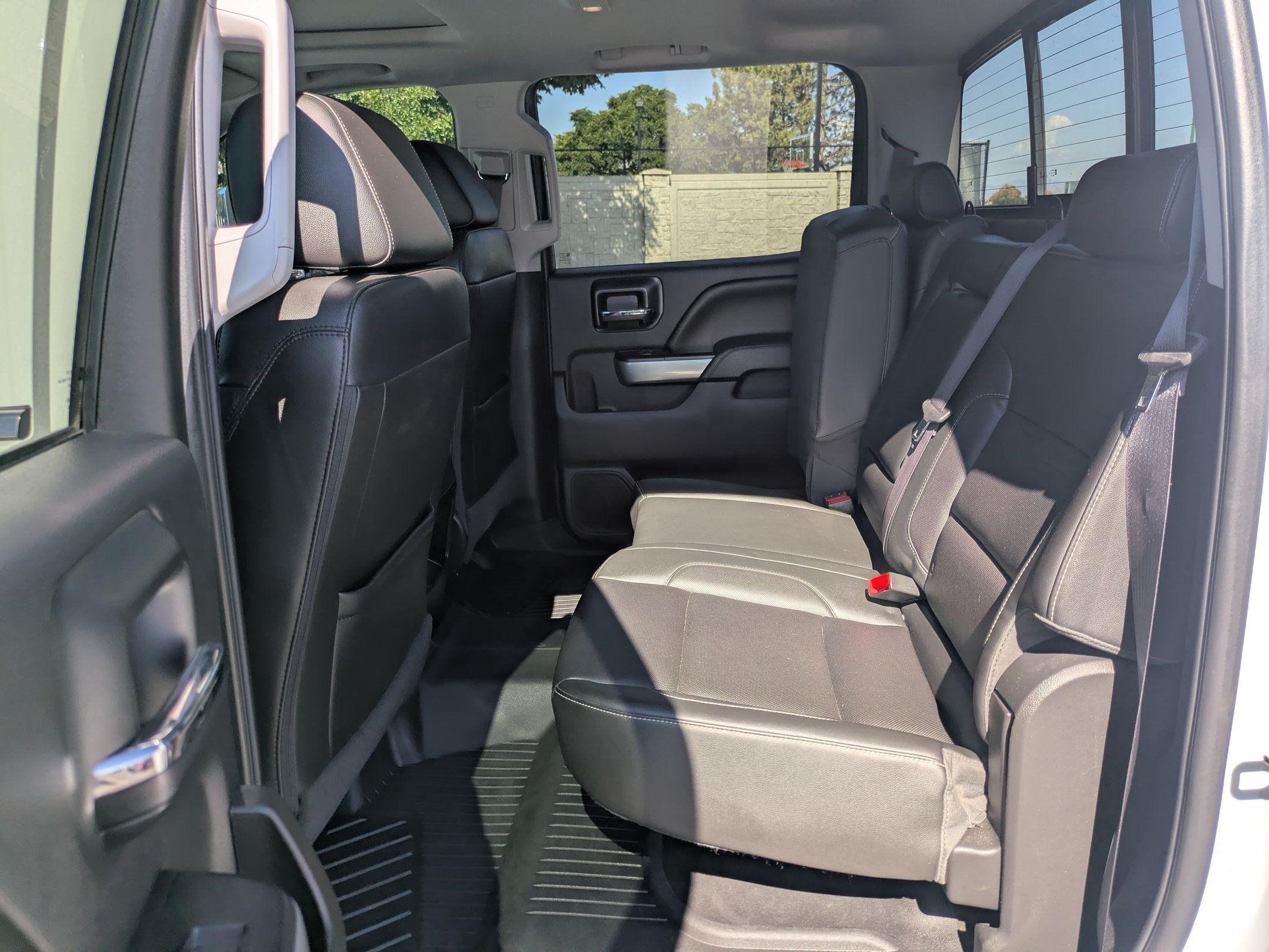 Used 2016 Chevrolet Silverado 3500 LTZ w/ Duramax Plus Package AWD/4WD image 28