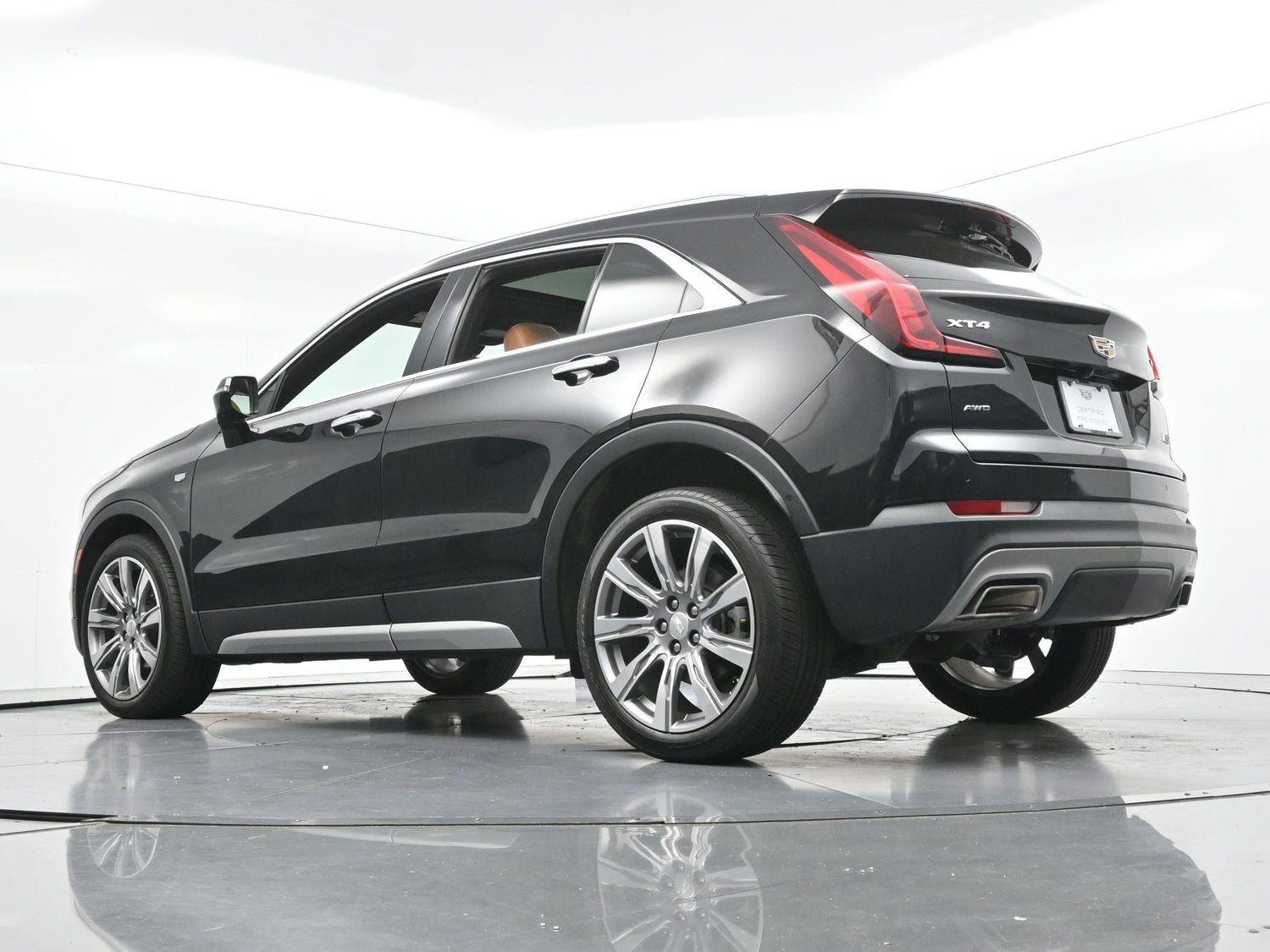 Certified 2022 Cadillac XT4 Premium Luxury w/ Enhanced Visibility Package AWD/4WD image 48
