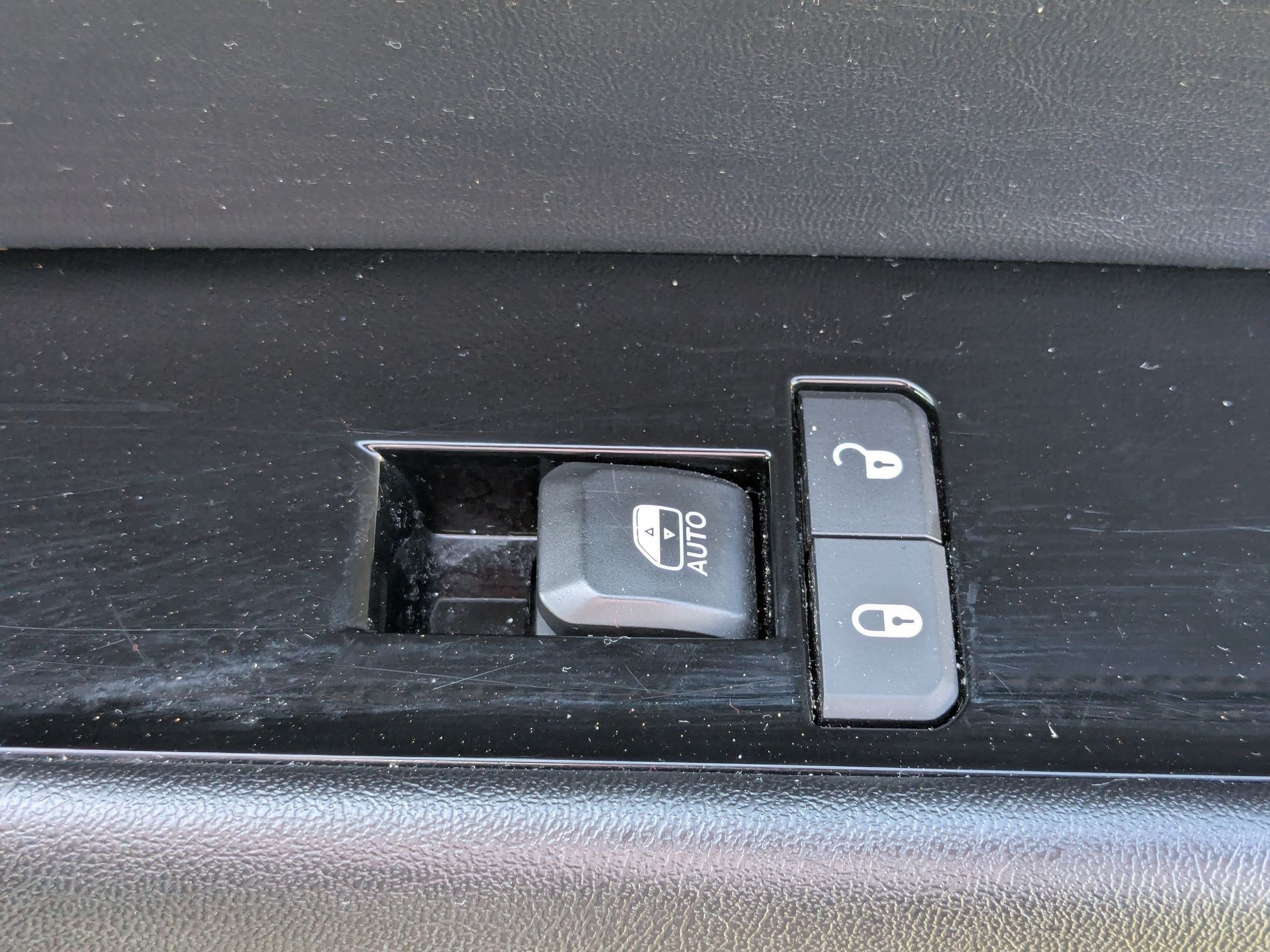 Used 2024 Jeep Wagoneer L Series II RWD image 34