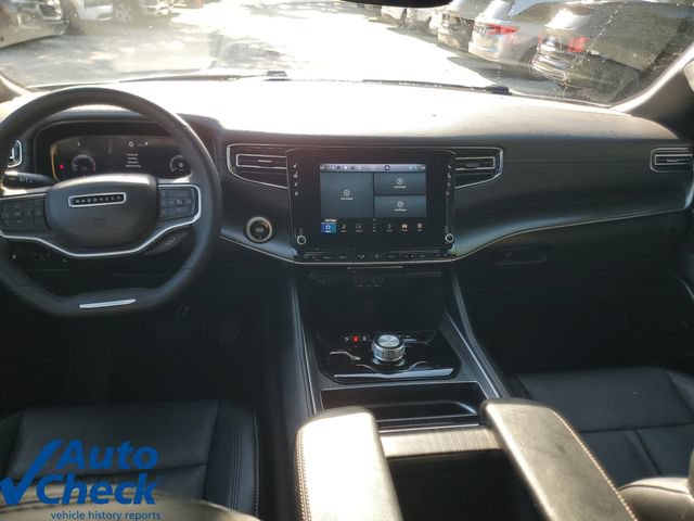 Used 2024 Jeep Wagoneer Series II w/ Flexible Seating Group AWD/4WD image 15