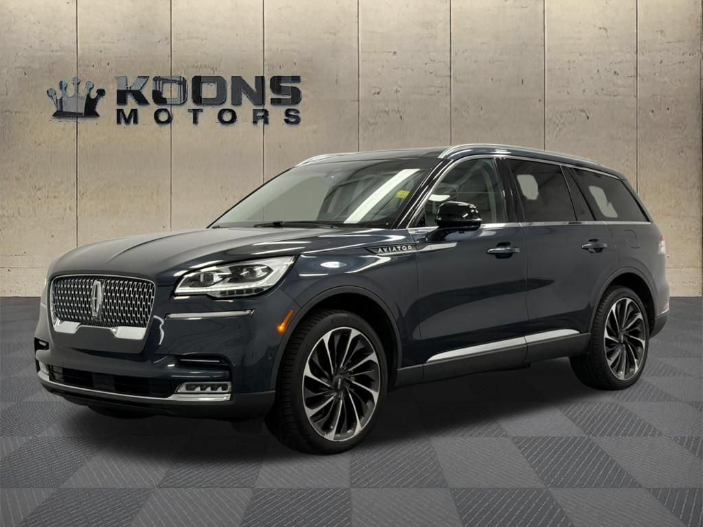 Used 2023 Lincoln Aviator Reserve w/ Equipment Group 201A AWD/4WD image 1