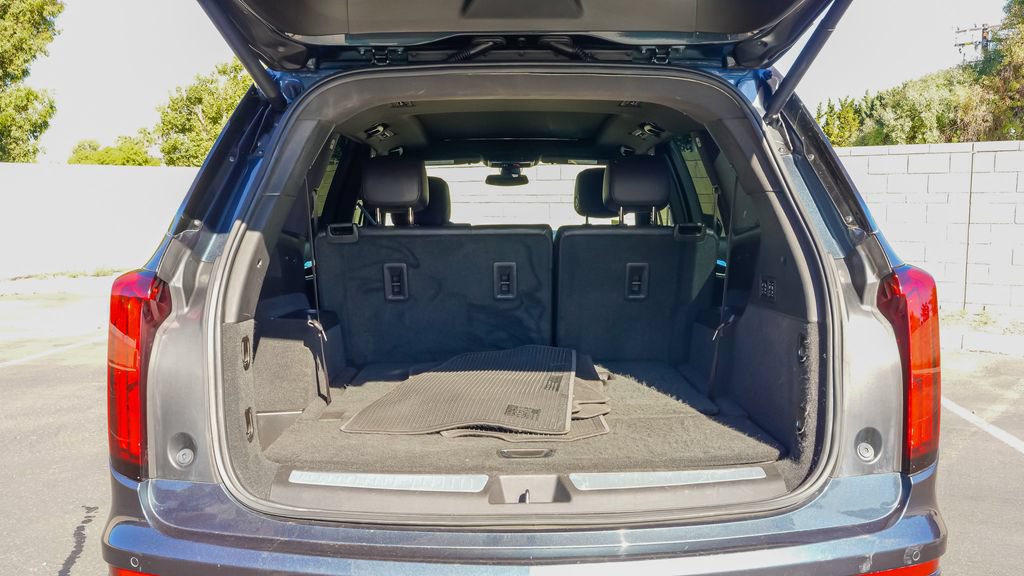 Used 2020 Cadillac XT6 Premium Luxury FWD image 9