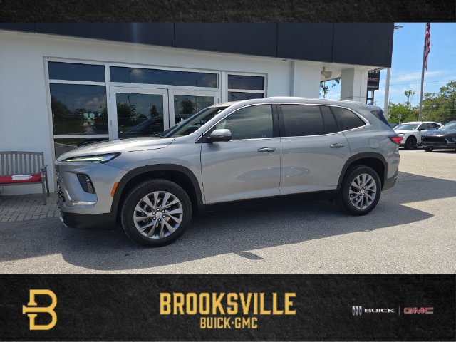 Certified 2025 Buick Enclave Preferred FWD image 1
