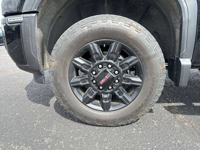 Used 2024 GMC Sierra 2500 AT4 w/ Technology Package AWD/4WD image 10