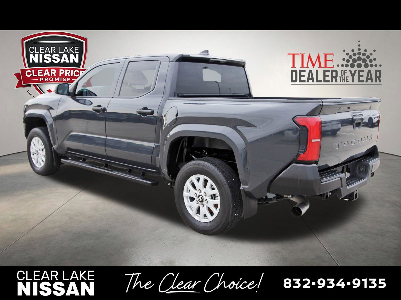 Used 2024 Toyota Tacoma SR RWD image 5